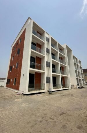 BRAND NEW LUXURIOUS 3 BEDROOM APARTMENTS AND BQ